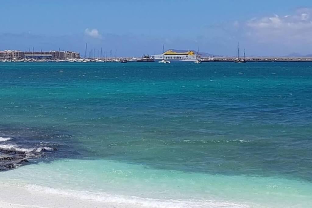 Apartamento Recien Reformado En Centro A Tres Minutos De La Playa Apartment Коралео Екстериор снимка