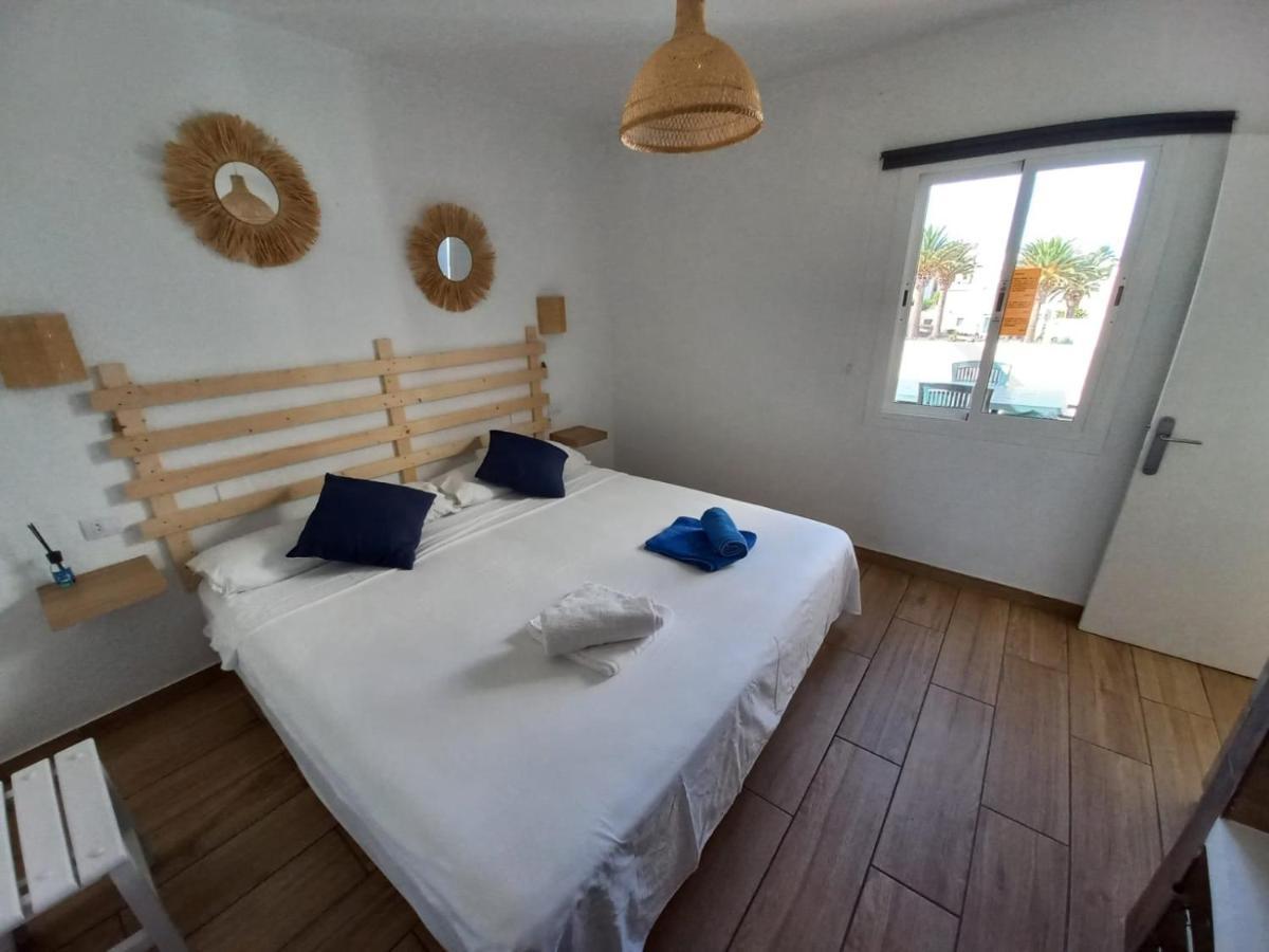 Apartamento Recien Reformado En Centro A Tres Minutos De La Playa Apartment Коралео Екстериор снимка